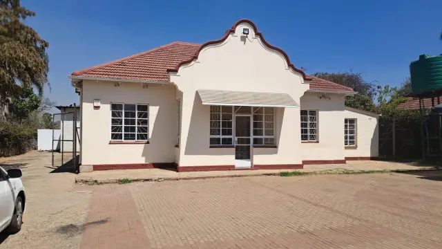 3 Bedroom House to Rent in Eastlea