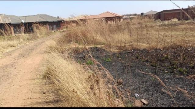 Stand for Sale in Glaudina