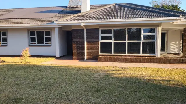 4 Bedroom House to Rent in Mount Pleasant