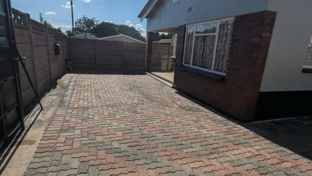 3 Bedroom House to Rent in Sunningdale