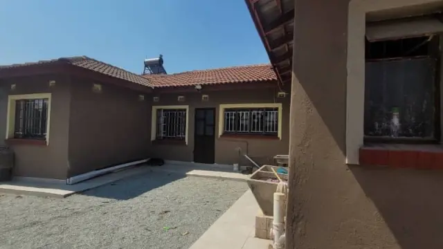 Townhouse/Complex/Cluster to Rent in Greendale