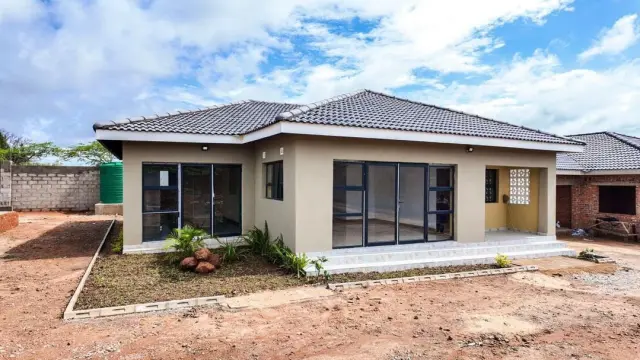 Townhouse/Complex/Cluster for Sale
