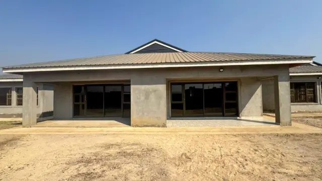Townhouse/Complex/Cluster to Rent in Belvedere