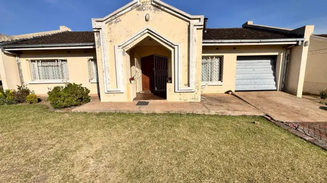 Townhouse/Complex/Cluster for Sale