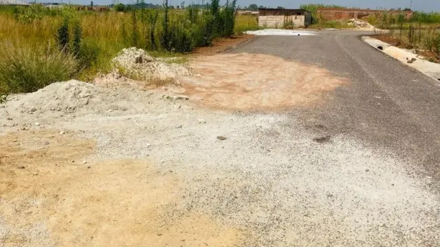 Stand for Sale