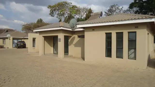 2 Bedroom Cottage/Garden Flat to Rent in Bluff Hill