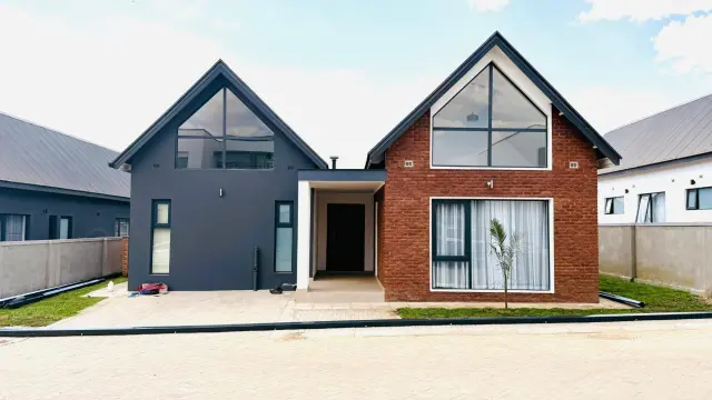 Flat/Apartment to Rent in Borrowdale
