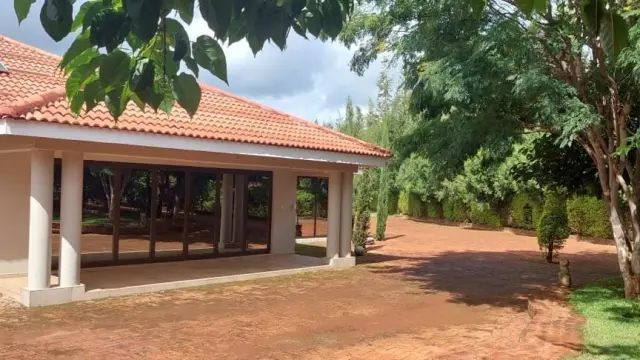 4 Bedroom House to Rent in Mount Pleasant Heights