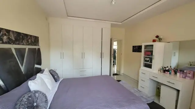Townhouse/Complex/Cluster for Sale