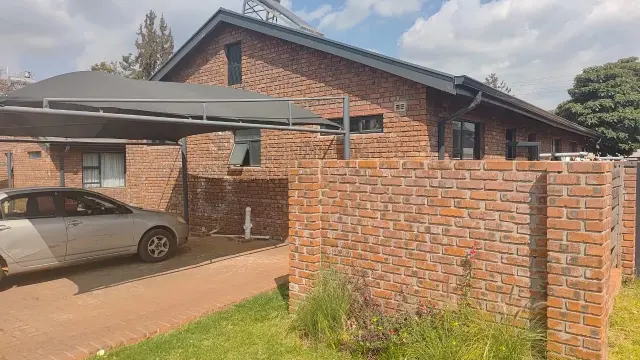 Townhouse/Complex/Cluster for Sale