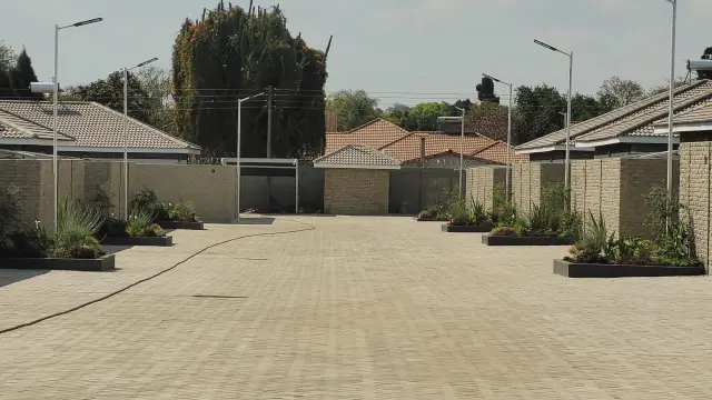 Townhouse/Complex/Cluster for Sale