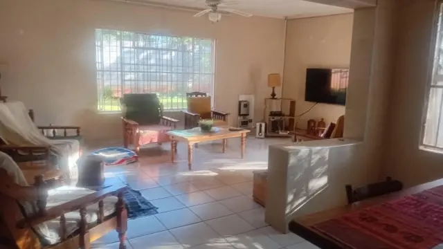 Townhouse/Complex/Cluster to Rent