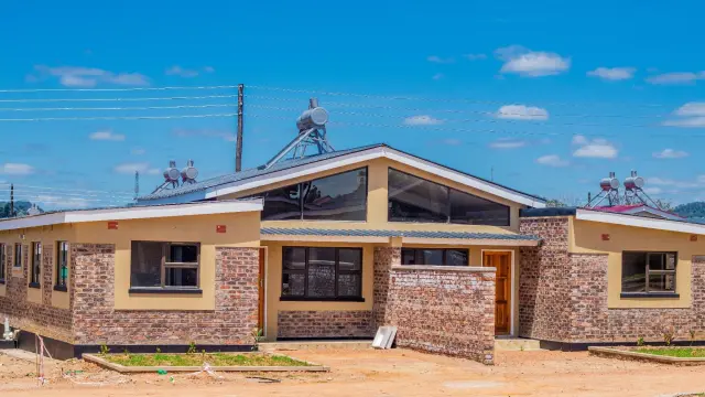 Townhouse/Complex/Cluster to Rent