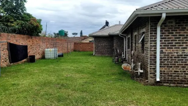 Townhouse/Complex/Cluster for Sale