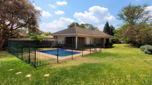 House to Rent in Alexandra Park