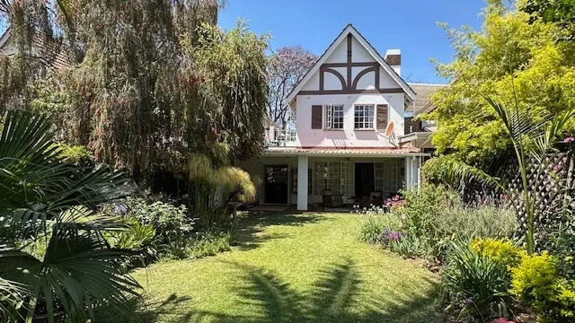 2 Bedroom Cottage/Garden Flat to Rent in Borrowdale