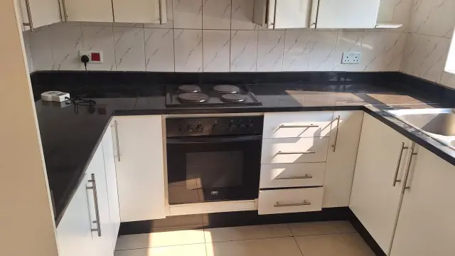 Townhouse/Complex/Cluster to Rent in Kamfinsa