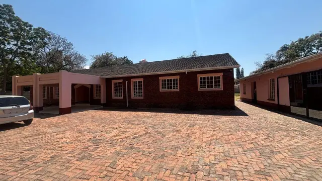 Commercial Property to Rent in Newlands