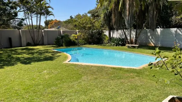 5 Bedroom House to Rent in Alexandra Park