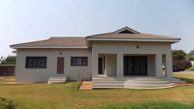 5 Bedroom House to Rent in Quinnington
