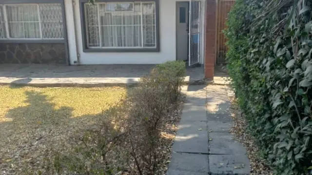 Flat/Apartment to Rent in Avondale