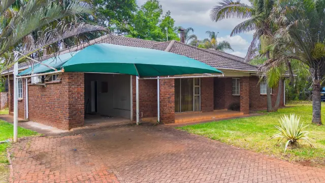 Townhouse/Complex/Cluster to Rent in Borrowdale