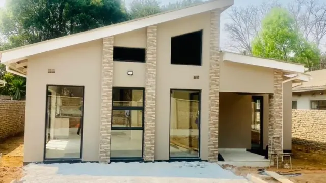 Townhouse/Complex/Cluster to Rent in Marlborough