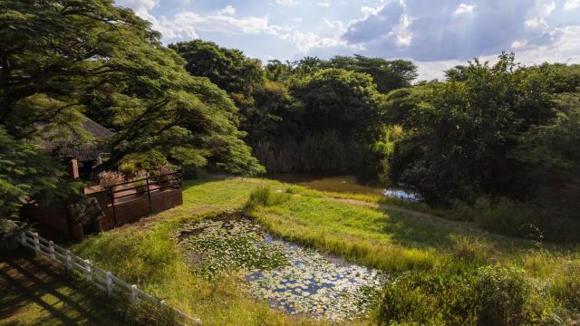 Borrowdale Residential Stand