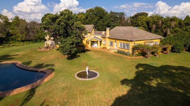 Borrowdale Residential Stand