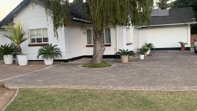3 Bedroom House to Rent in Greengrove
