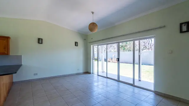 Townhouse/Complex/Cluster to Rent in Mabelreign