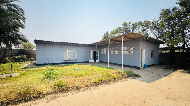 Industrial Property to Rent in Waterfalls