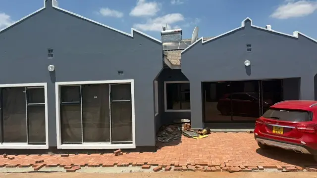 Townhouse/Complex/Cluster to Rent in Bluff Hill