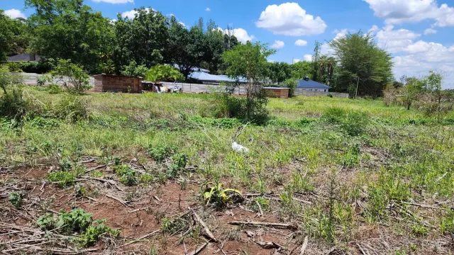 Land for Sale in Glen Lorne