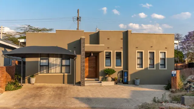 Townhouse/Complex/Cluster for Sale