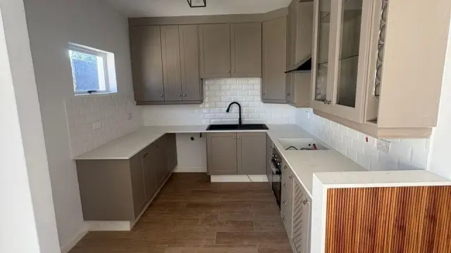 Townhouse/Complex/Cluster to Rent in Greendale North
