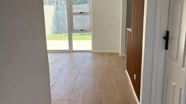 Townhouse/Complex/Cluster to Rent in Greendale North