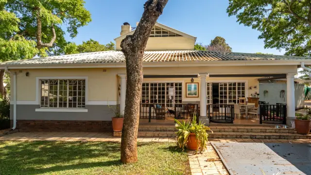 Townhouse/Complex/Cluster for Sale