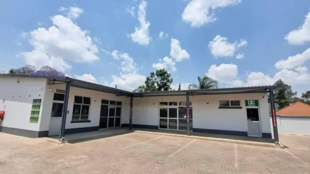 Commercial Property to Rent in Avondale
