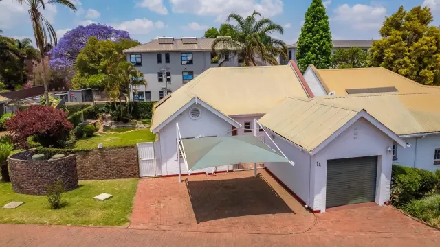 Townhouse/Complex/Cluster to Rent