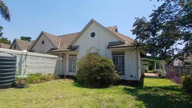Townhouse/Complex/Cluster to Rent in Avondale