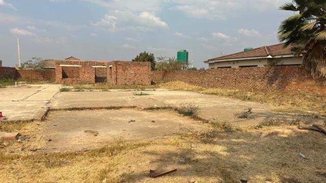 Stand for Sale in Fairview
