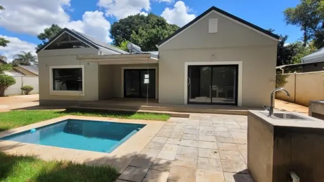 Townhouse/Cluster to Rent in Greendale