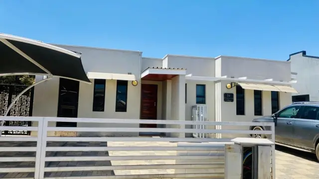 Townhouse/Complex/Cluster to Rent