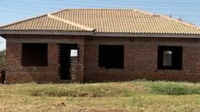 Cottage/Garden Flat for Sale