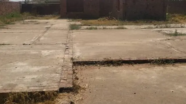 Stand for Sale