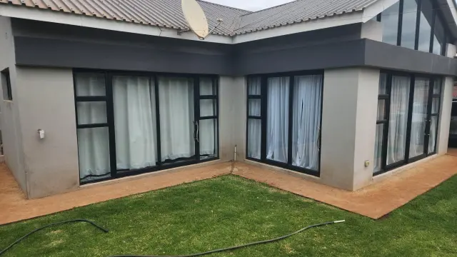 Townhouse/Complex/Cluster for Sale
