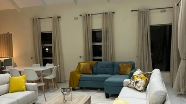 Townhouse/Complex/Cluster to Rent