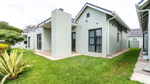 Townhouse/Complex/Cluster to Rent