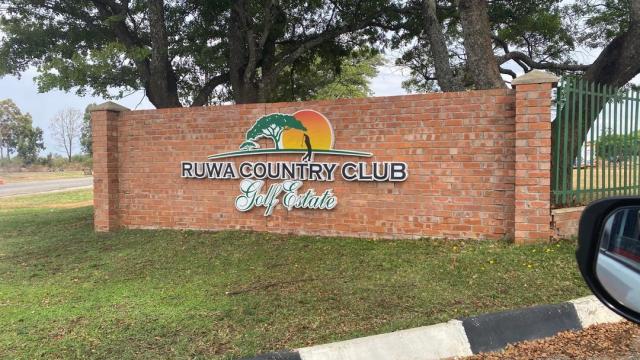 Stand for Sale in Ruwa